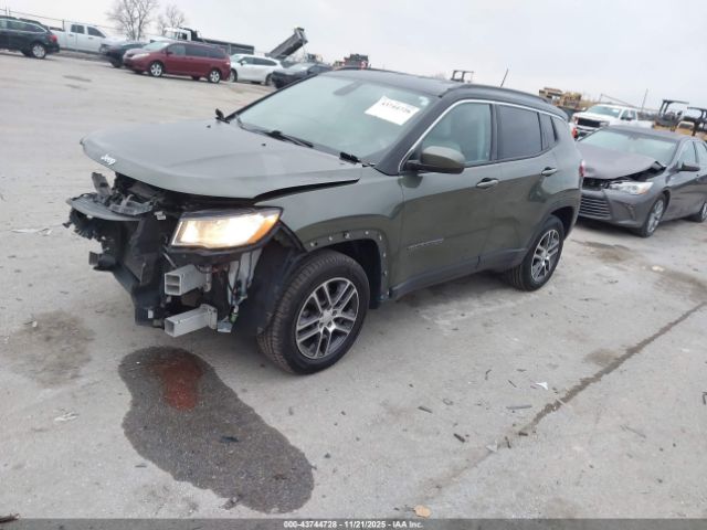 Jeep Compass Latitude 4x4 Image 13