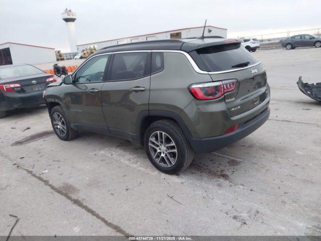 Jeep Compass Latitude 4x4 Image 14