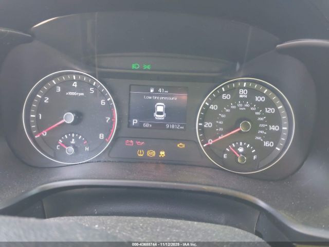 Kia Forte Lxs Image 5