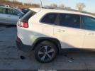 Jeep Cherokee Limited 4x4 Image 4