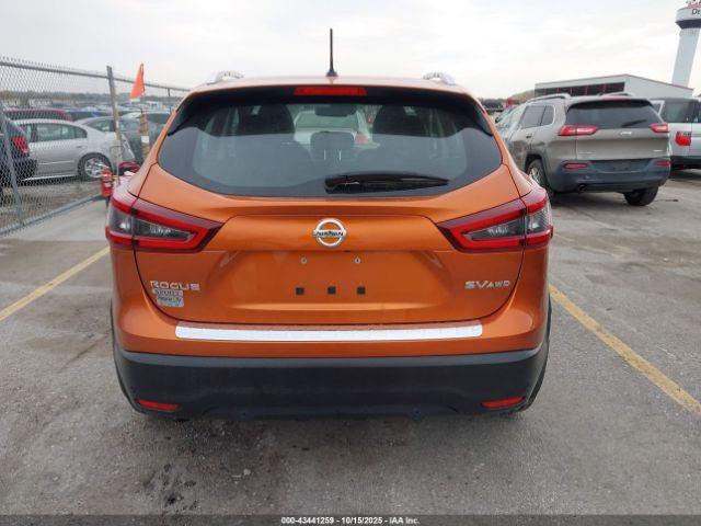 Nissan Rogue Sv Awd Xtronic Cvt Image 17
