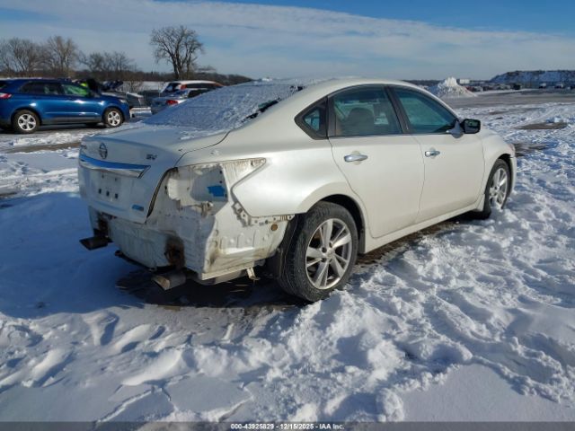 Nissan Altima 2.5 Sv Image 11