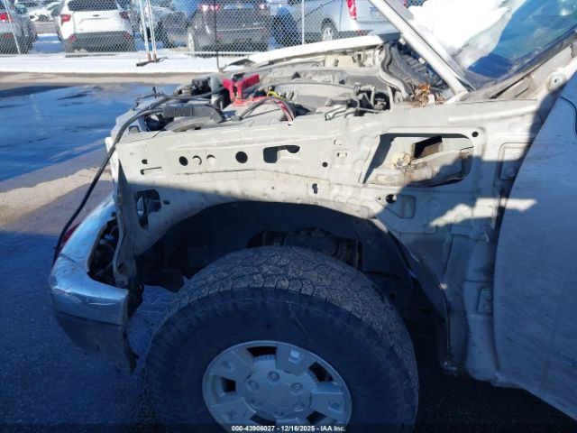 Chevrolet Colorado Ls Image 12