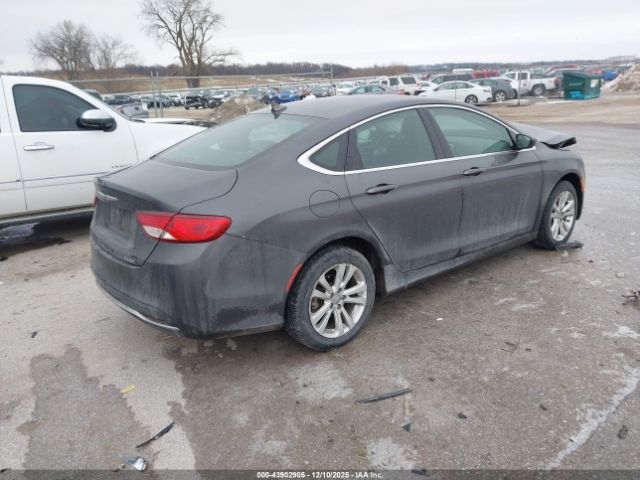 Chrysler 200 Limited Platinum Image 13