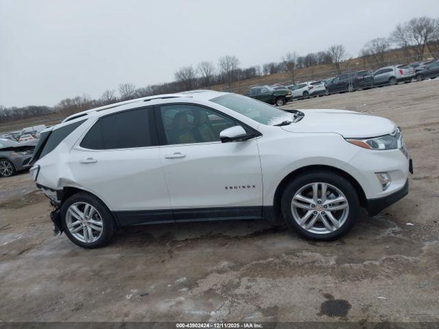 Chevrolet Equinox Awd Premier 2.0l Turbo Image 13