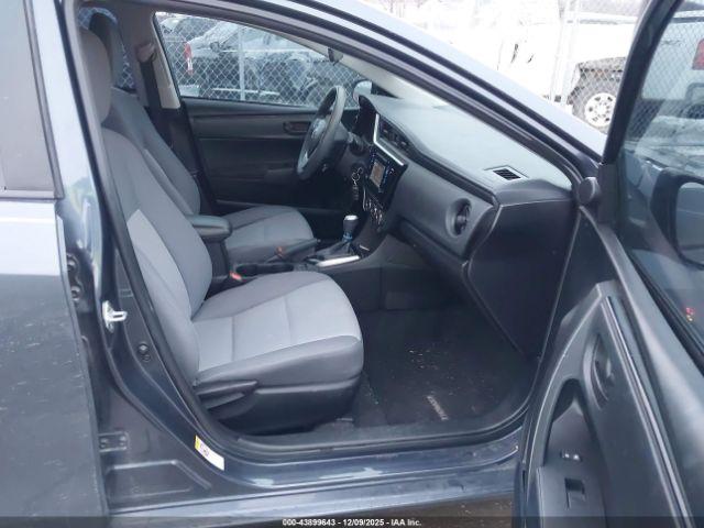 Toyota Corolla L Image 16