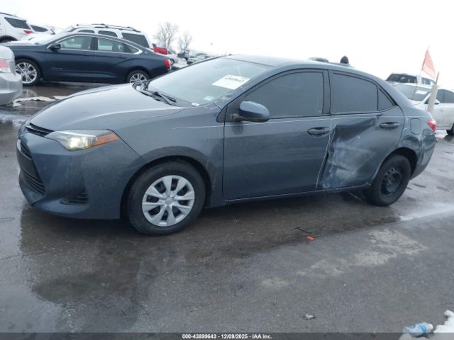 Toyota Corolla L Image 10