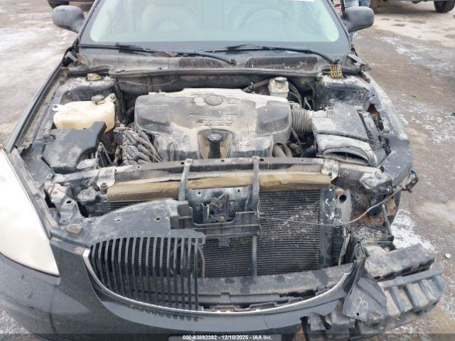 Buick Lucerne Cxl Image 2