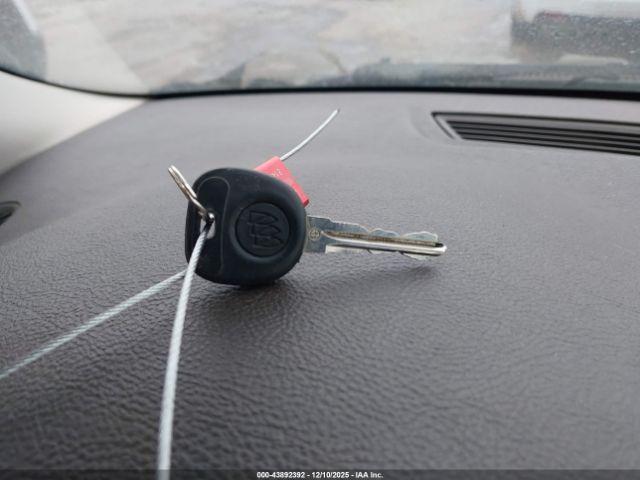 Buick Lucerne Cxl Image 9