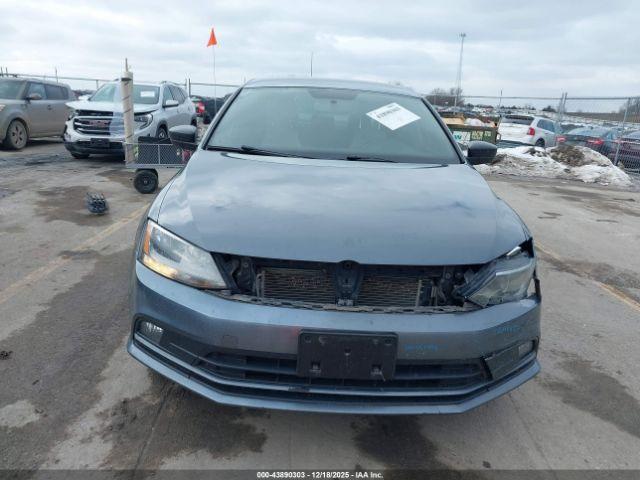 Volkswagen Jetta 1.8t Sport Image 6