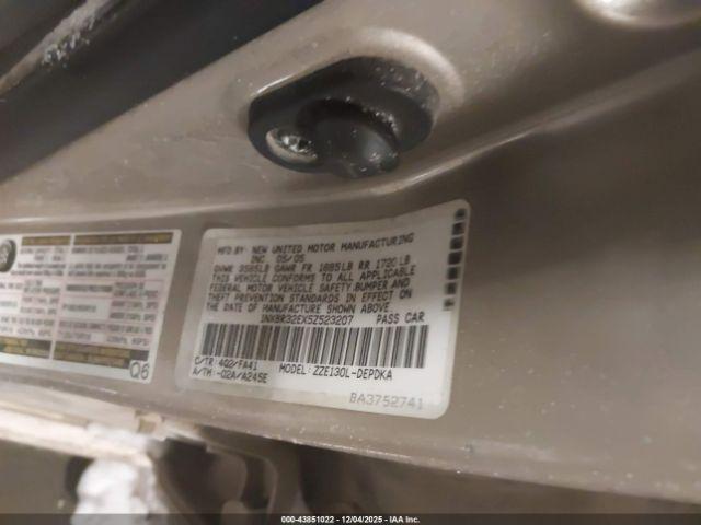 Toyota Corolla Ce Image 14