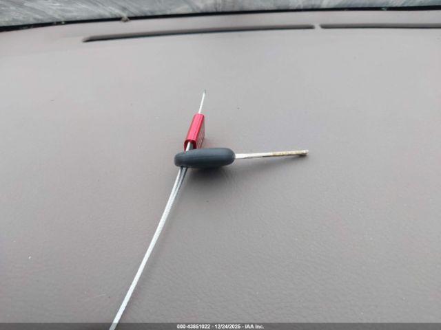 Toyota Corolla Ce Image 6