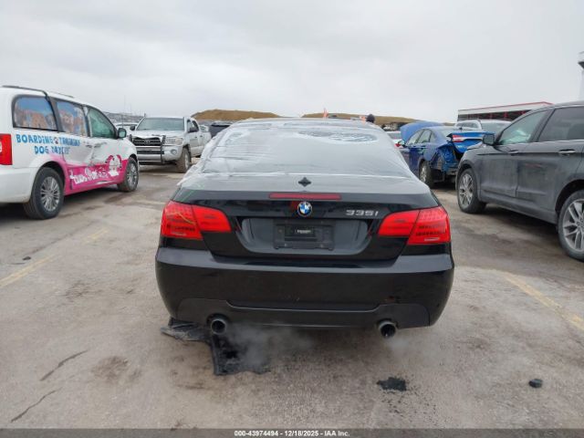 BMW 3 Series Image 15