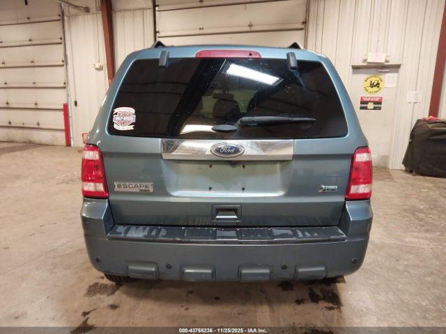 Ford Escape Limited Image 2