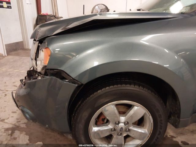 Ford Escape Limited Image 20