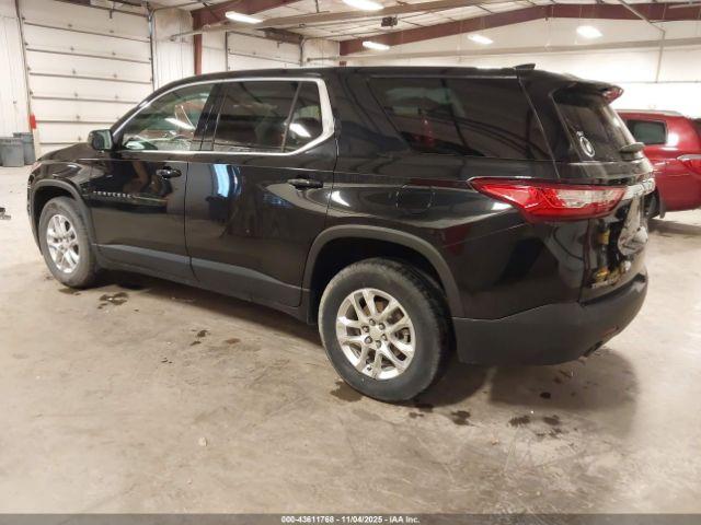 Chevrolet Traverse Ls Image 2