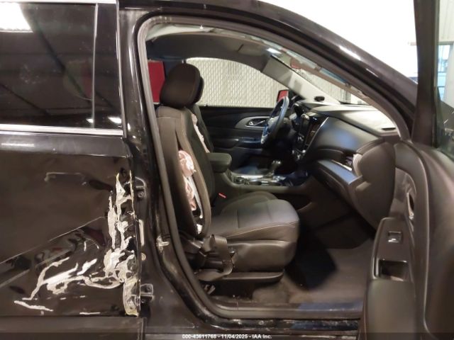 Chevrolet Traverse Ls Image 6