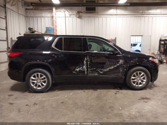 Chevrolet Traverse Ls Image 19