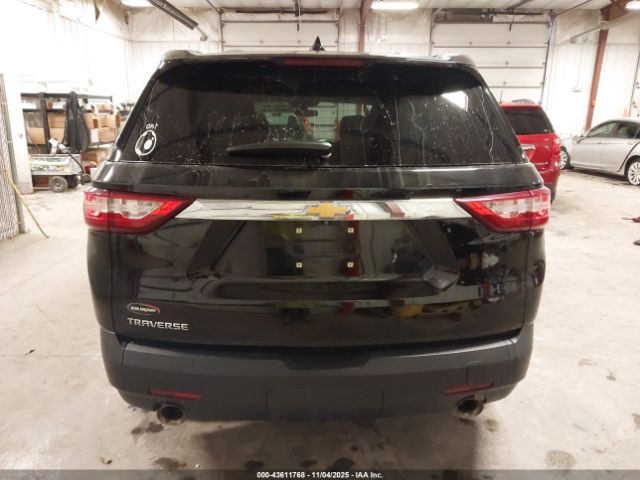 Chevrolet Traverse Ls Image 17