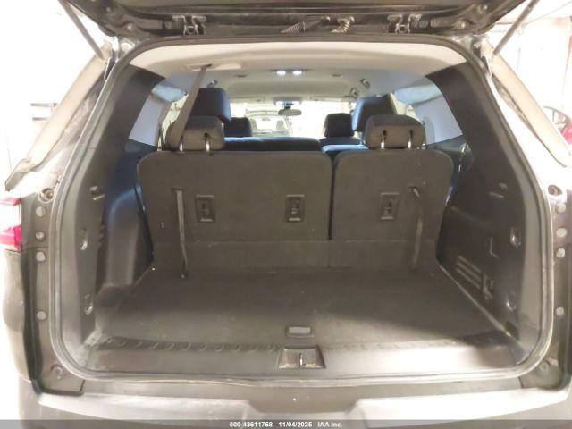 Chevrolet Traverse Ls Image 15