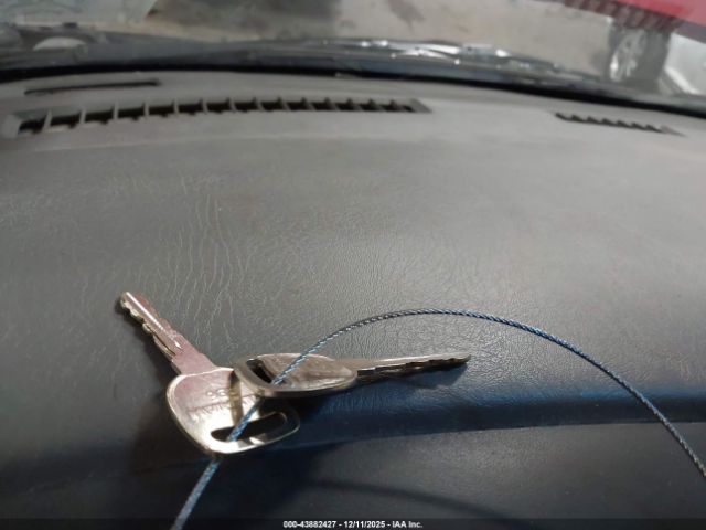 Chevrolet Express Image 10