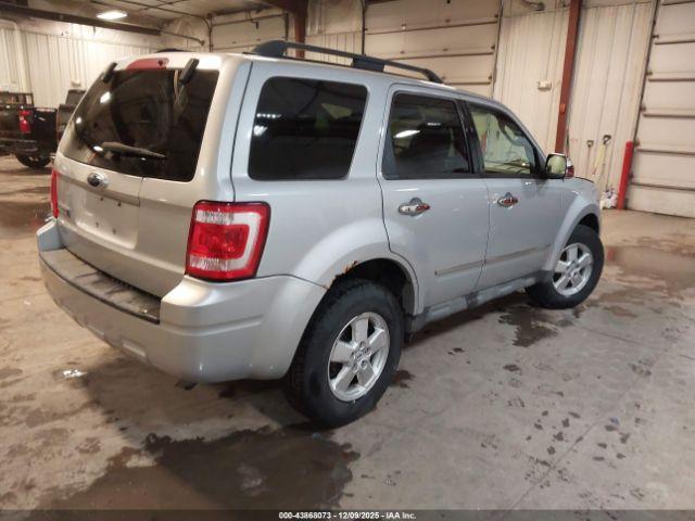 Ford Escape Xlt Image 3