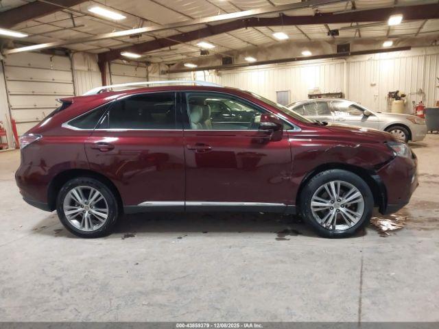 Lexus RX Image 19