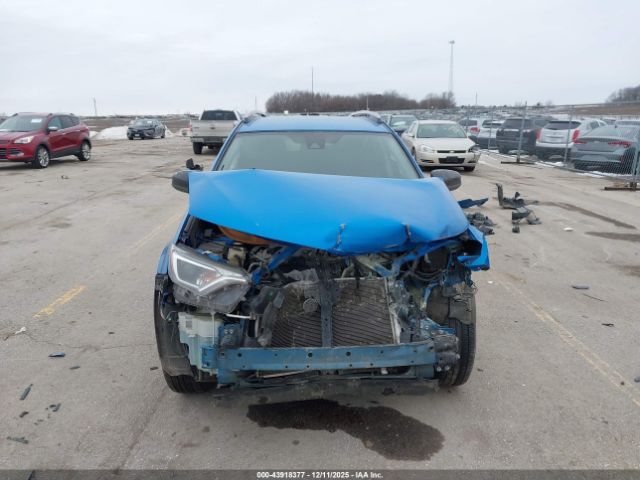 Toyota RAV4 Le Image 17