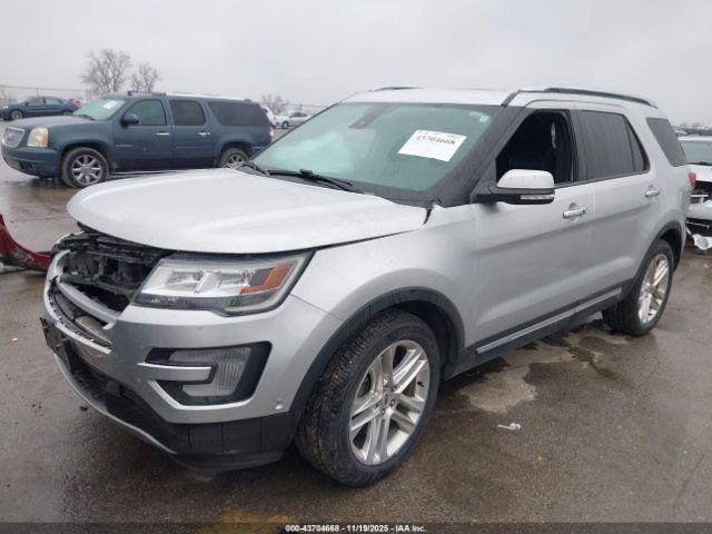 Ford Explorer Limited Image 9