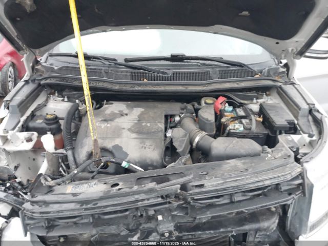 Ford Explorer Limited Image 15