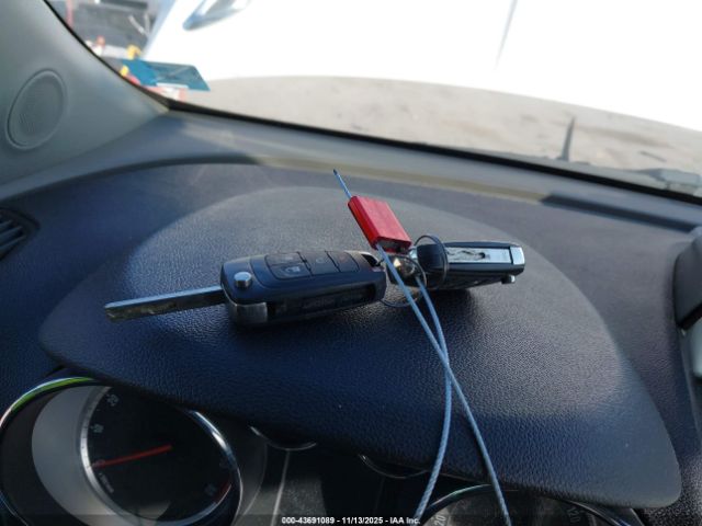 Buick Encore Convenience Image 8