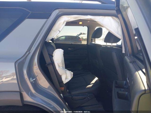 Nissan Pathfinder Sl 4wd Image 15