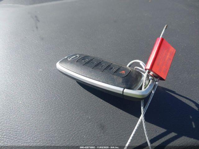 Nissan Pathfinder Sl 4wd Image 11