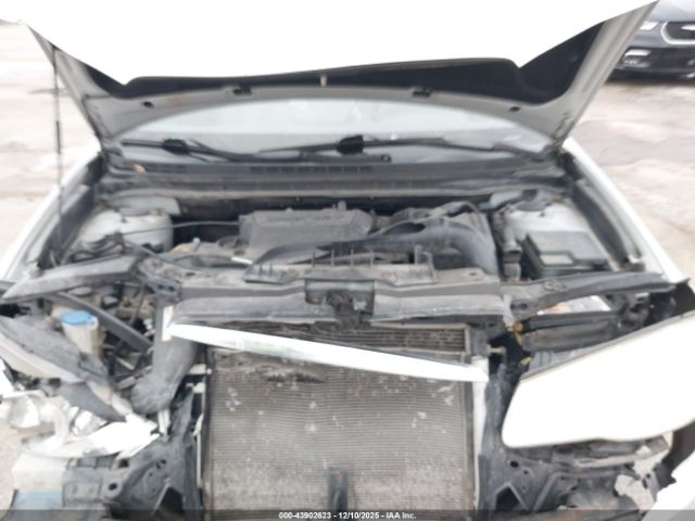 Hyundai ELANTRA Gls Image 9