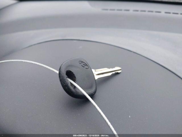 Hyundai ELANTRA Gls Image 10