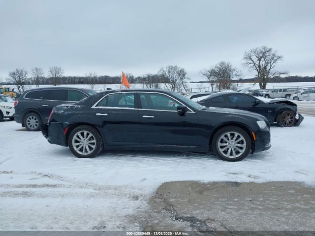 Chrysler 300c Awd Image 14