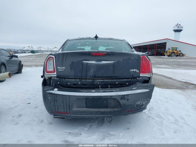 Chrysler 300c Awd Image 13