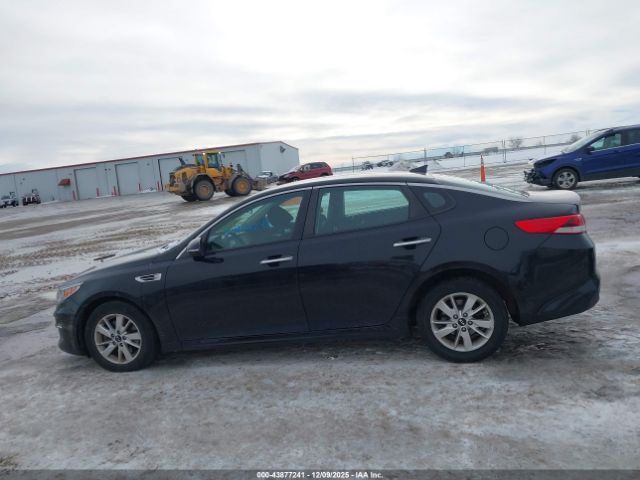 Kia Optima Lx Image 9