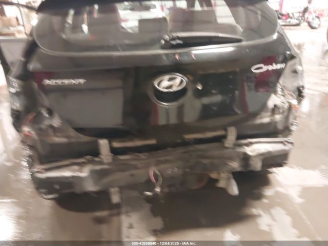 Hyundai ACCENT Se Image 5