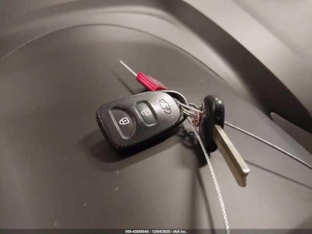 Hyundai ACCENT Se Image 4