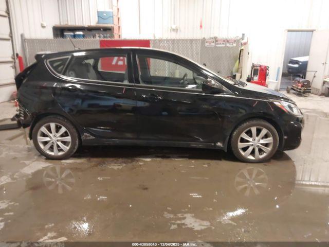 Hyundai ACCENT Se Image 16