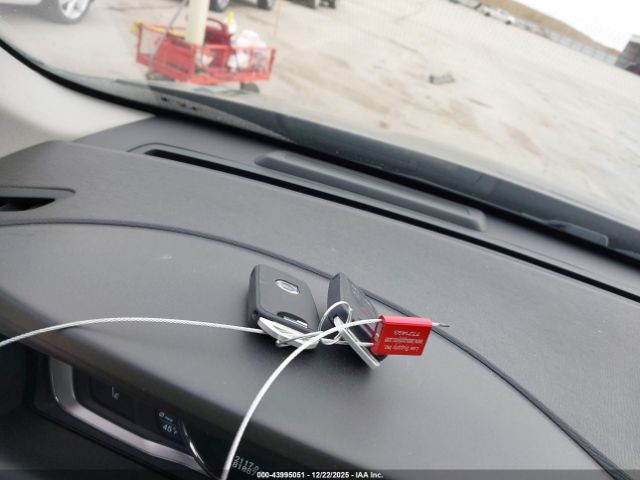 Volvo XC60 T6 Platinum Image 8