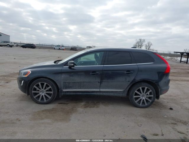 Volvo XC60 T6 Platinum Image 3