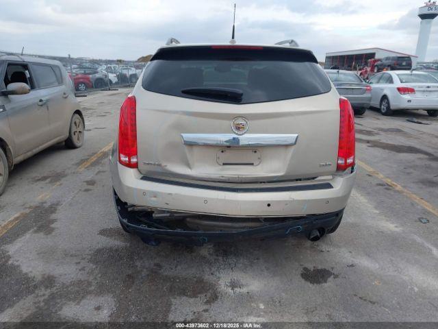 Cadillac SRX Luxury Collection Image 11