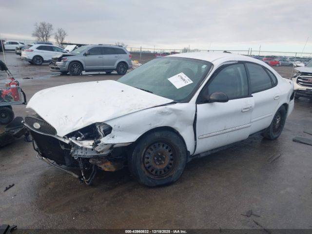 Ford Taurus Lx Image 16