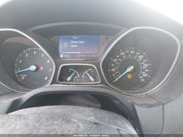 Ford Focus Se Image 17