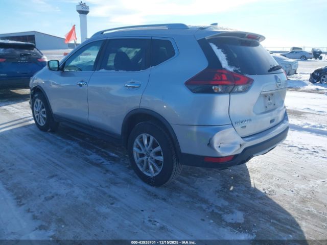 Nissan Rogue Sv Image 2