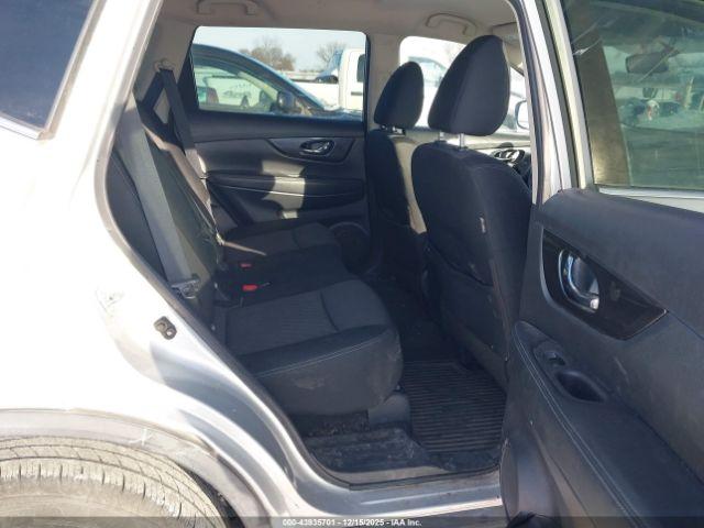 Nissan Rogue Sv Image 9