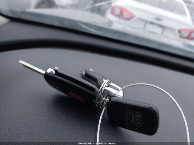 Kia Sorento 2.4l Lx Image 8