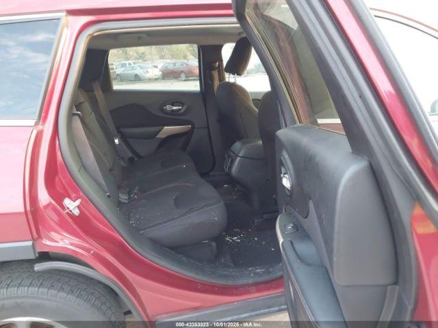 Jeep Cherokee Latitude Fwd Image 8